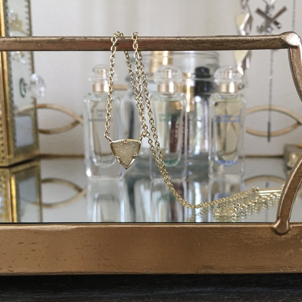Kendra Scott Perry Necklace in Iridescent Drusy